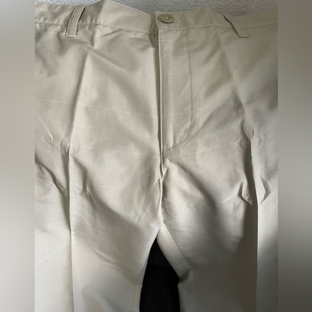 Light Cream Dress Pants for Men Izod Golf Size 34/29 Comfortable end Elegant - Picture 2 of 10